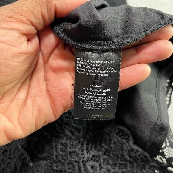 Bebe Women’s Mini‎ Black Lace Dress Lace Feminine Sleeveless back zip Sz L Party - Picture 9 of 11